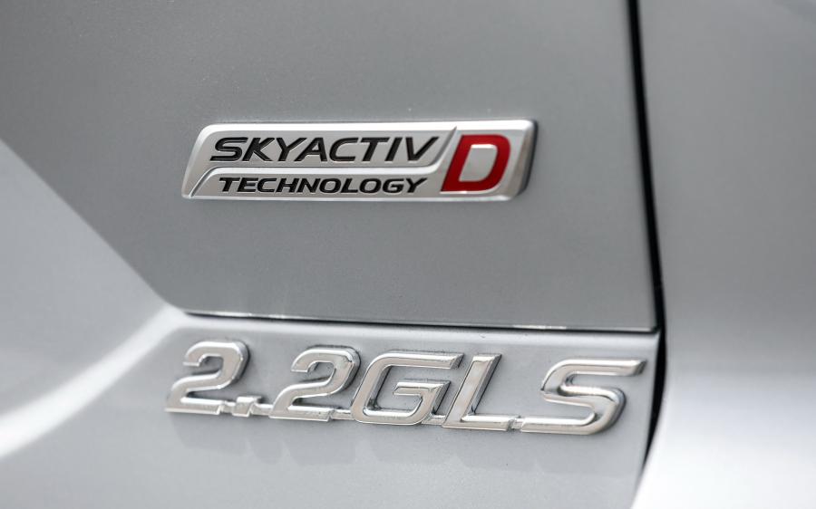 Логотип Mazda CX-5 2.2D GLS 2017 года  (MY) (фото 9 из 9)
